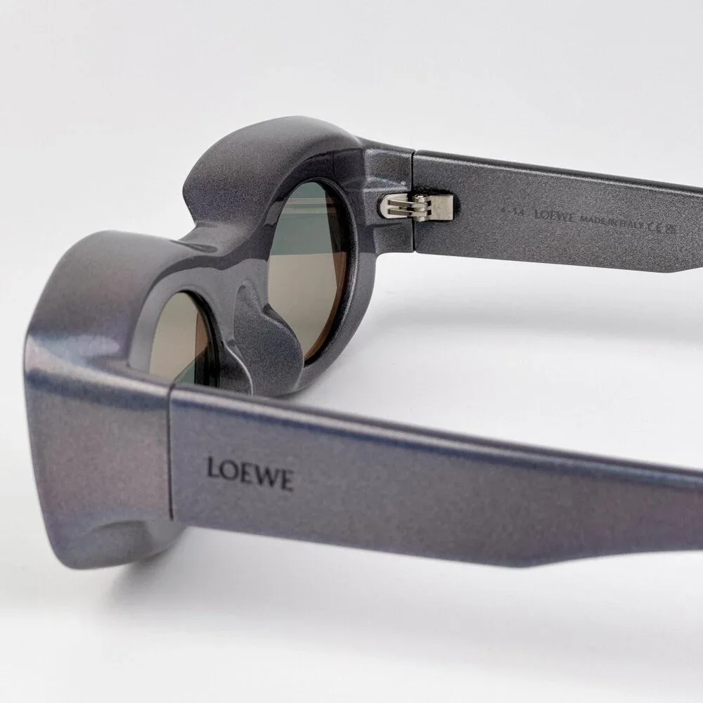 Loewe Paula’s Ibiza LW40033I Sunglasses – Metallic Grey Silver | Model LW40033I